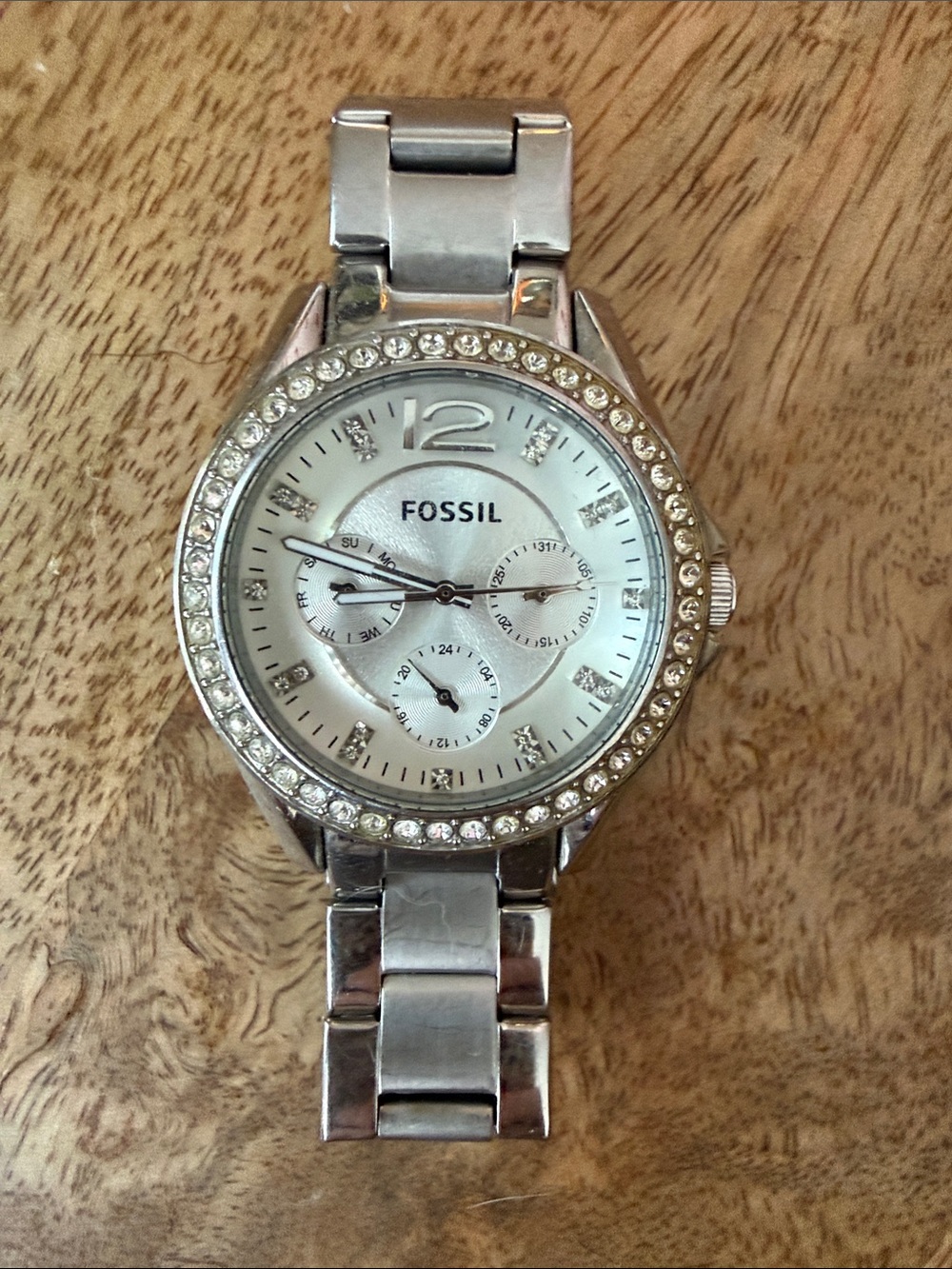 Fossil Women’s Riley 38mm Silver Crystal Bezel Stainless Steel Watch